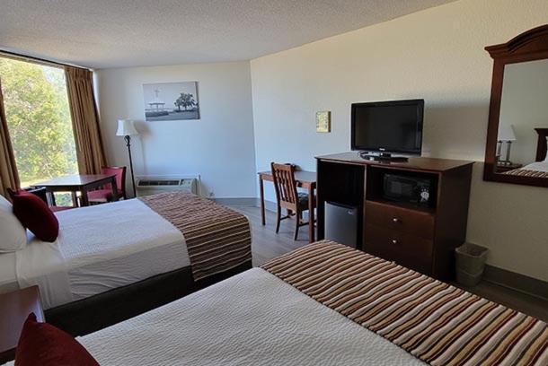 Epworth By The Sea Hotel St. Simons Island ภายนอก รูปภาพ